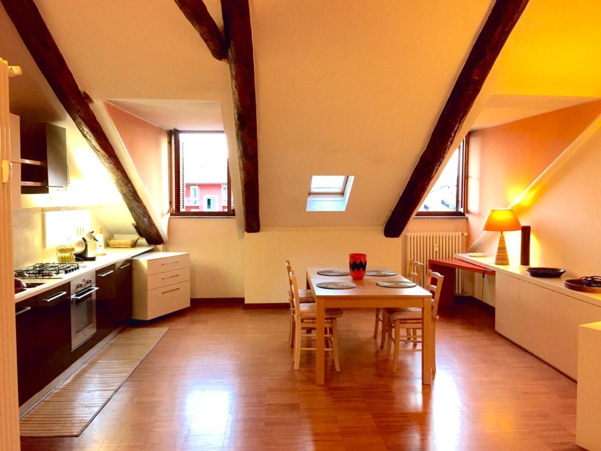 Apartmán Atticobalbo Turín Exteriér fotografie
